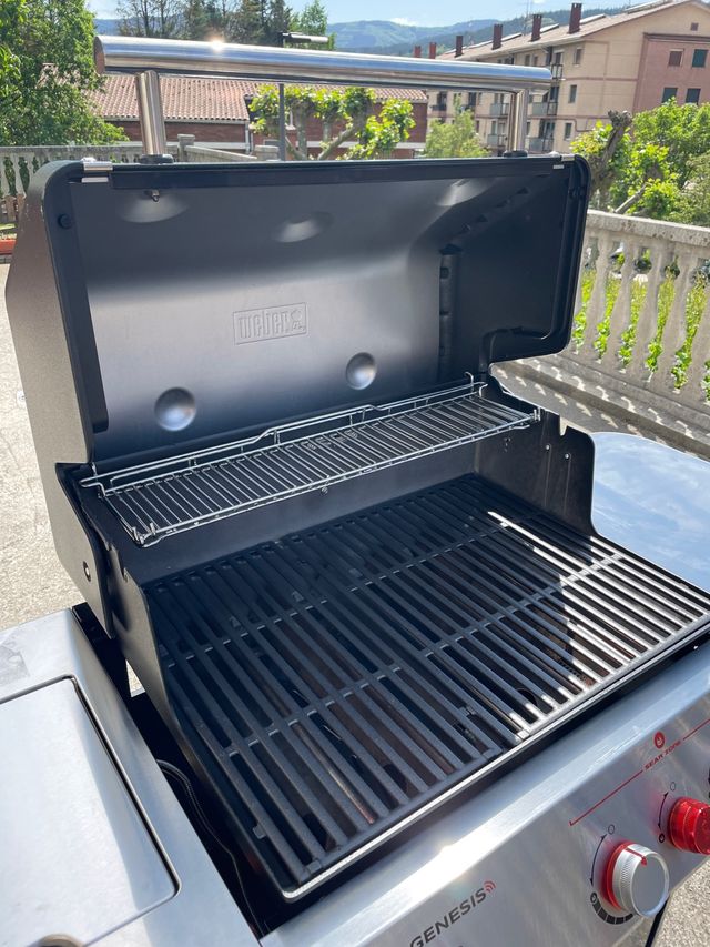 Barbecue a gas Weber Genesis EX-335