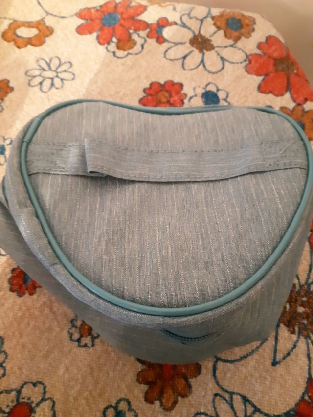 Beauty case a forma di cuore