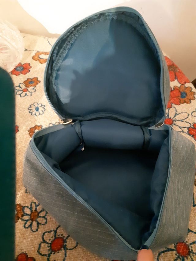 Beauty case a forma di cuore