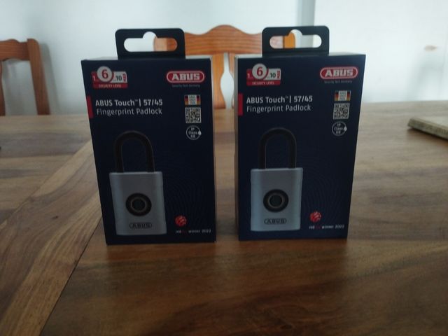 2 Candados digitales completamente nuevo