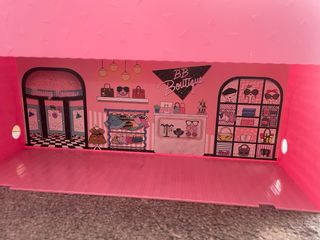 Lol surprise pop up display carry on