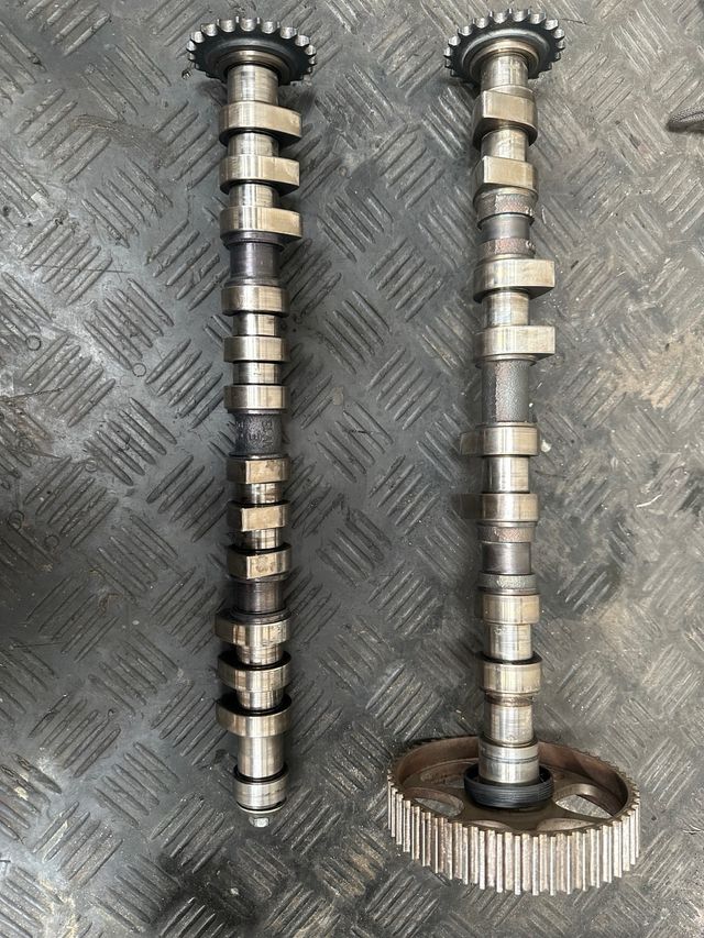 Arboles de levas 1.8 20vt