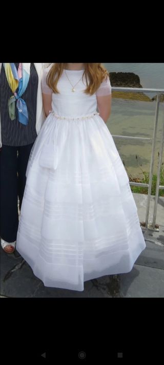 Vestido Lorzas de comunión  con regalo de los zapa