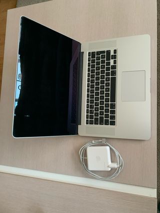 Macbook Pro 15”