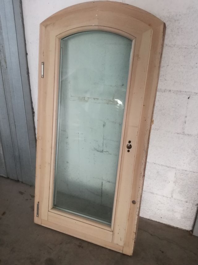 Finestra ad arco Albertini