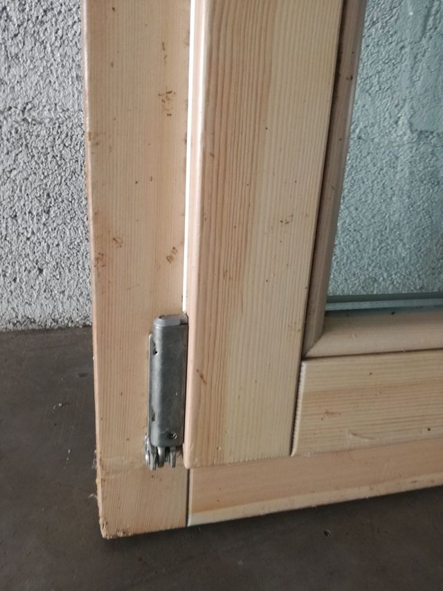 Finestra ad arco Albertini