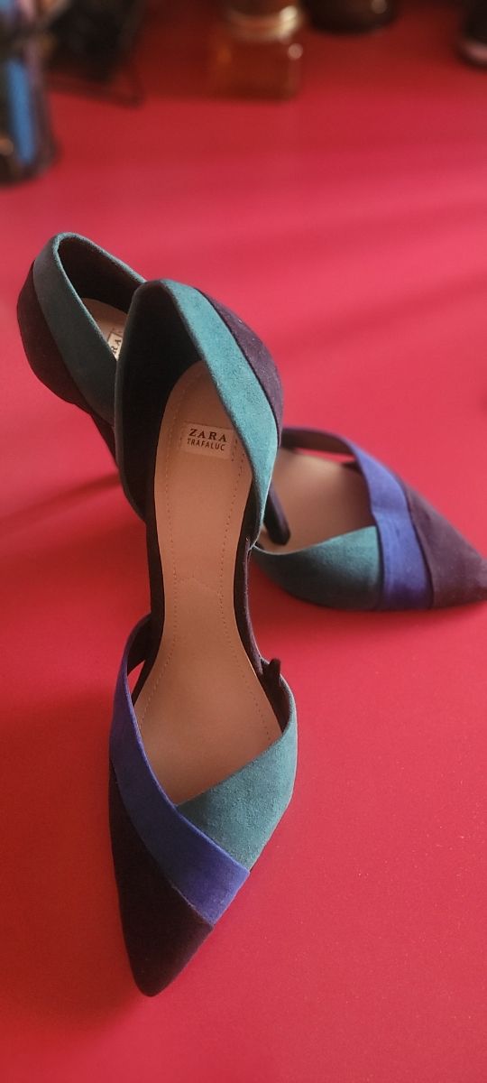 Zapatos de fiesta ,41 nuevos ,10e cada par