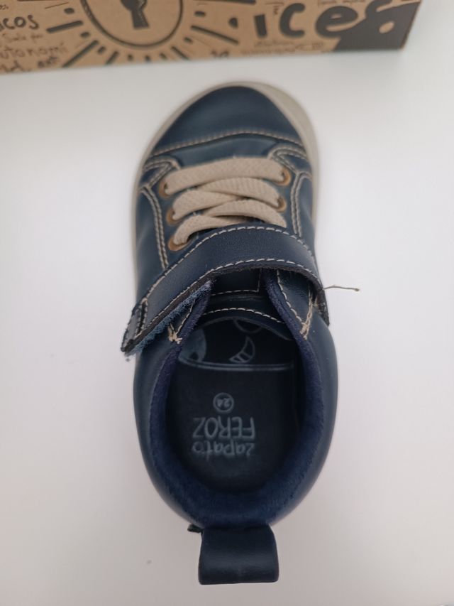 Zapatos Feroz Paterna Rocker 24 azul