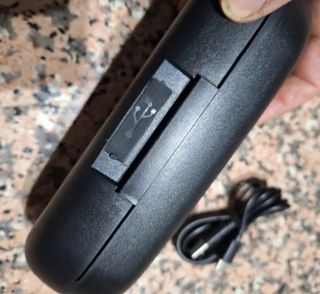 Linterna con base recargable Crivit Parskide