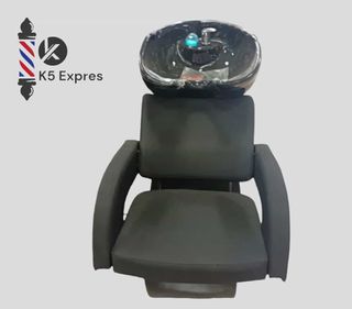 Lavacabezas profesional.