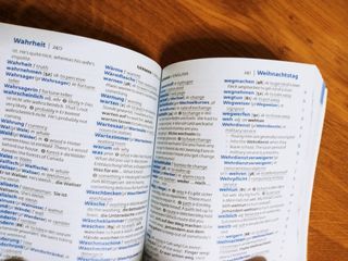 DICCIONARIO ALEMAN A INGLÉS