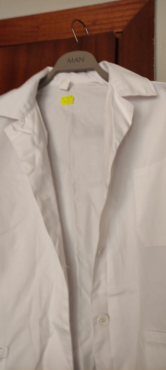 Bata blanca de trabajo para mujer