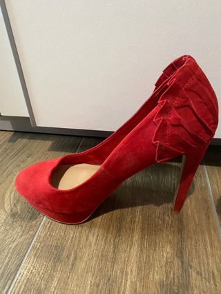 Décolleté rosso tacco a spillo