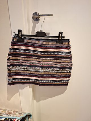 Falda chica Zara lentejuelas.Talla S