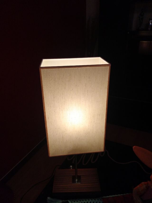 Candieros mesa altura 72cms 30 €