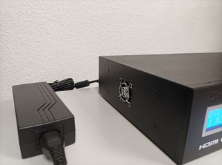 Matriz HDMI profesional PU-8H8HBTP-4K22.