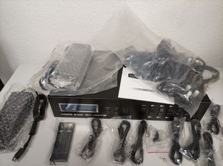 Matriz HDMI profesional PU-8H8HBTP-4K22.