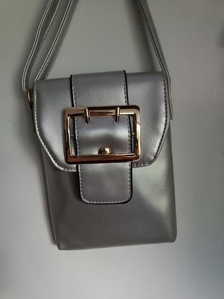 Bolso plateado 