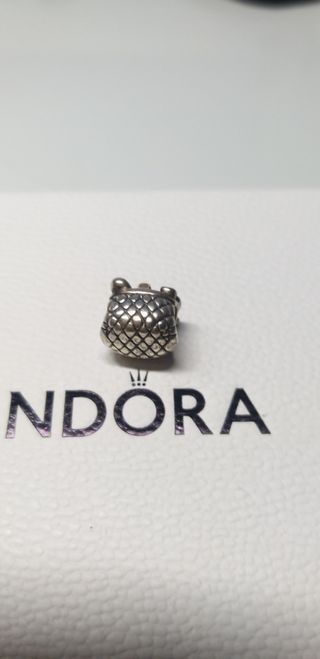Charm Pandora cesta picnic