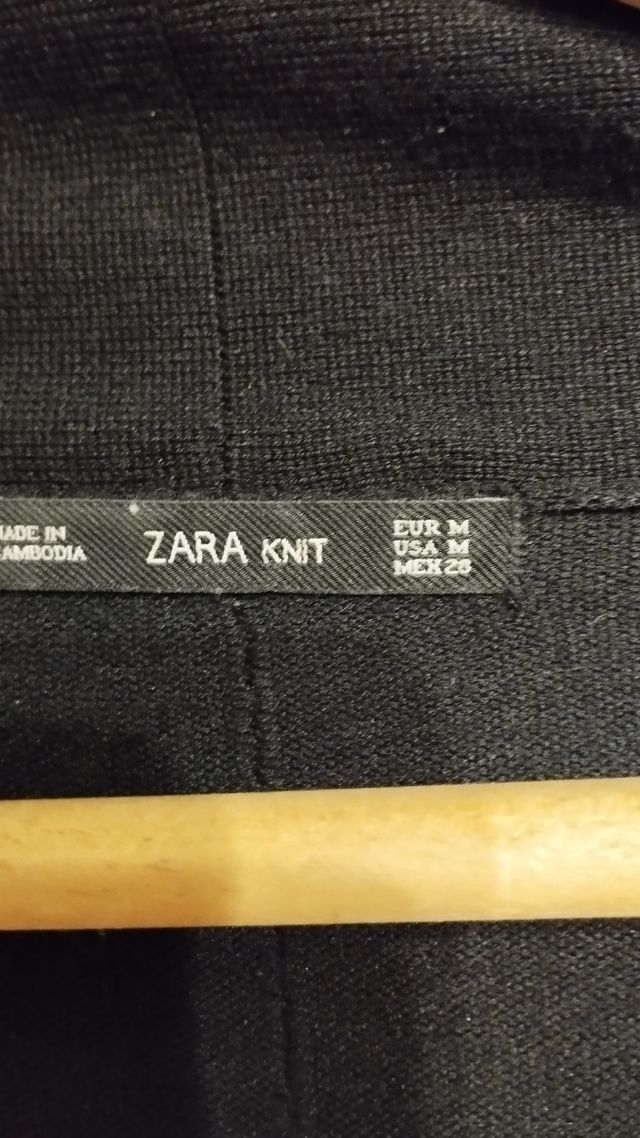 Chaqueta de punto negra