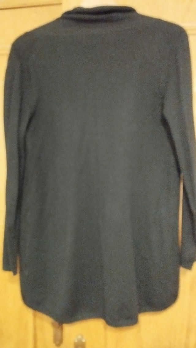 Chaqueta de punto negra