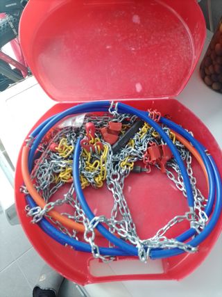 Cadenas para ruedas de coche