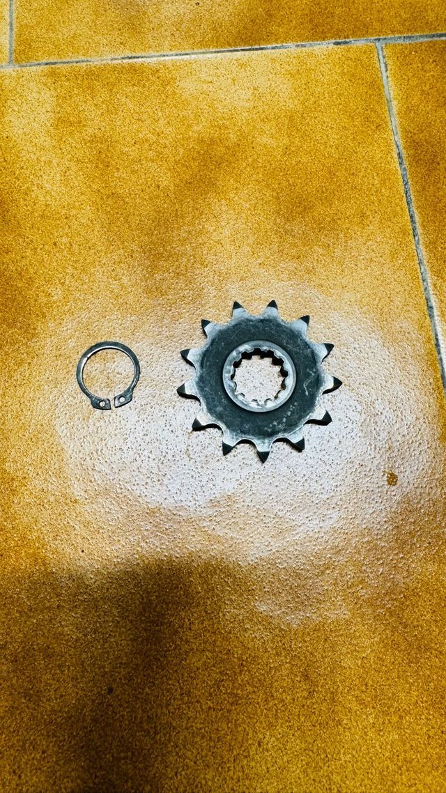 Piñón Ataque de Yamaha TZR 50cc de 2004