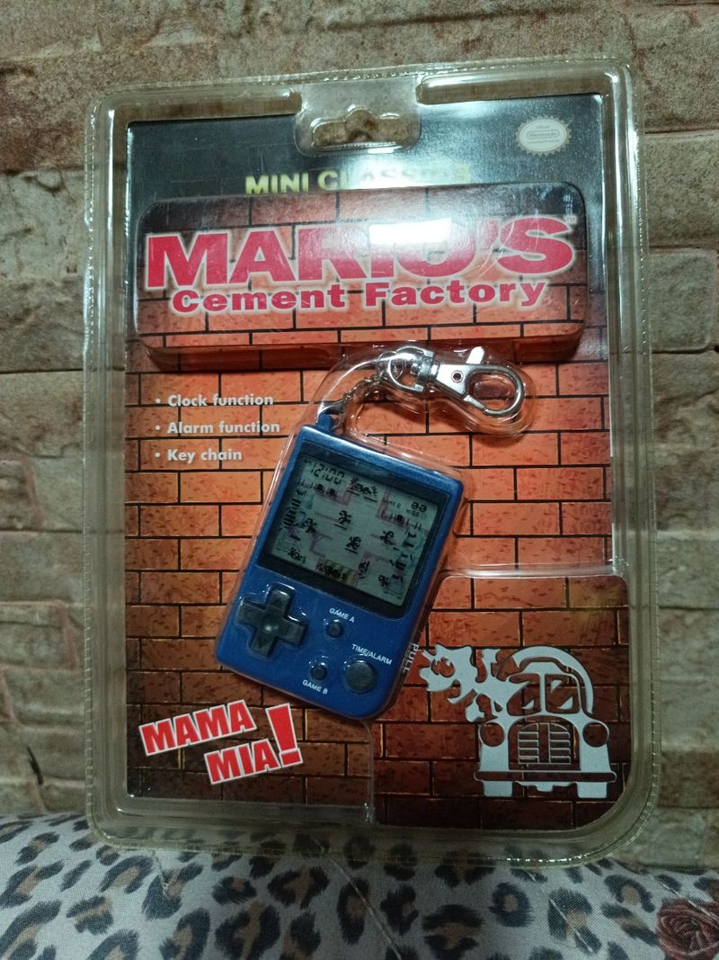 Imagen de MINI CLASSICS MARIO S CEMENT FACTORY