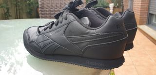 Zapatillas negras