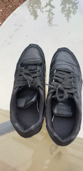 Zapatillas negras