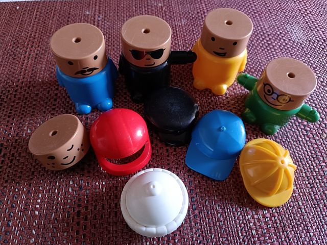 Muñecos desmontables Ikea