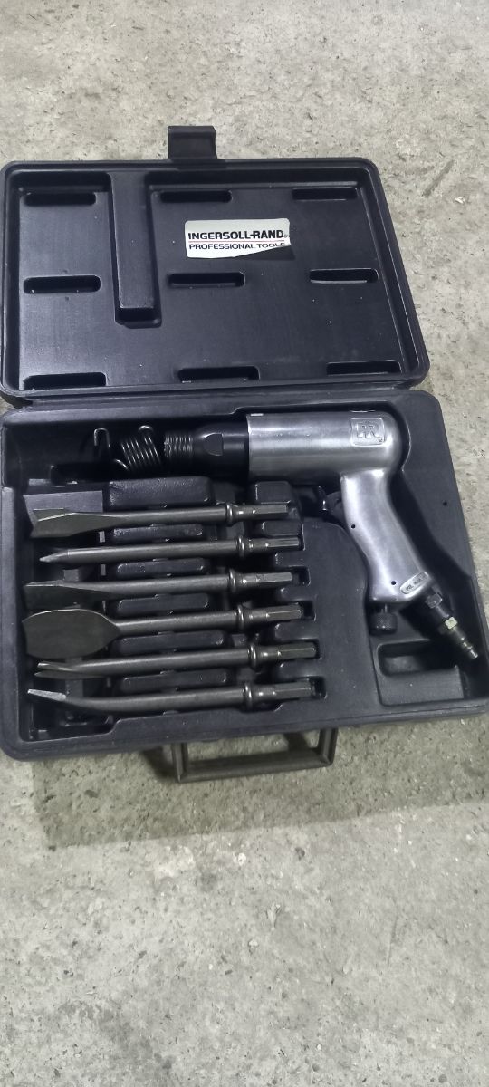 Pistola de cincelada