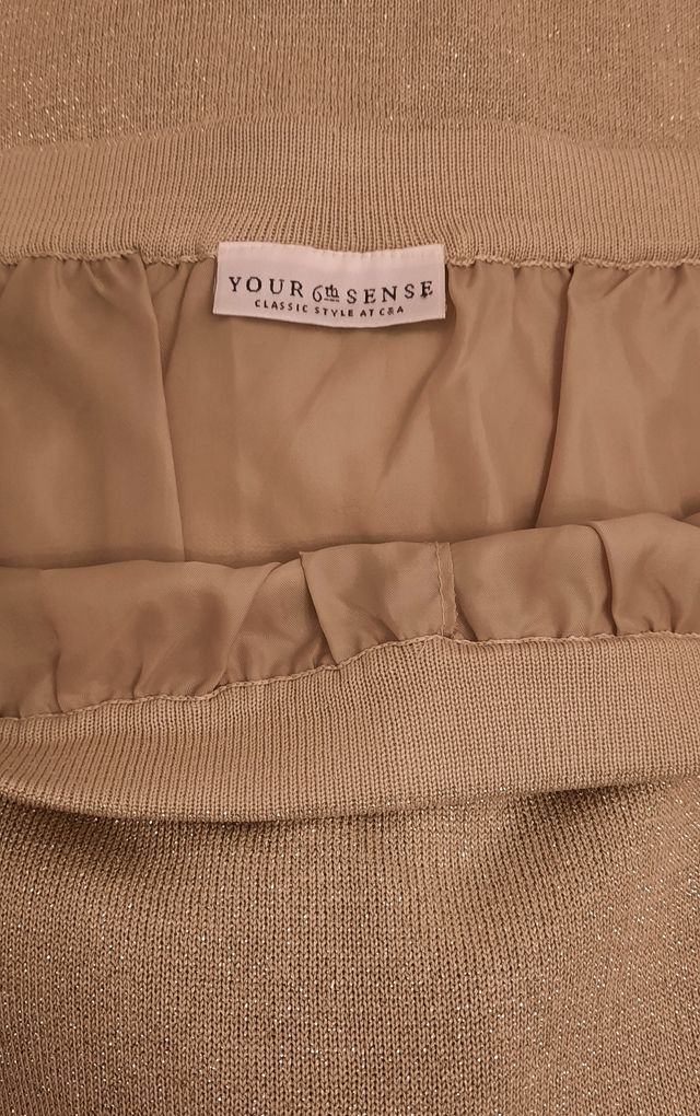 Falda dorada talla grande 