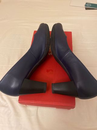 Zapato tacon de los qe no suenan de zapatero