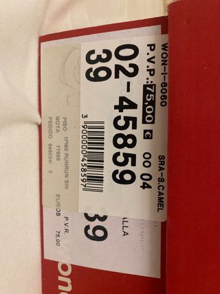 Zapato tacon de los qe no suenan de zapatero