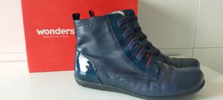 BOTINES WONDERS AZUL SAUVAG/PIEL