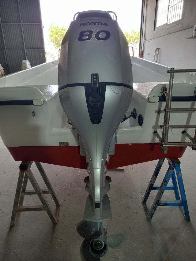 Embarcación, lancha