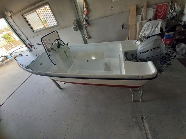 Embarcación, lancha