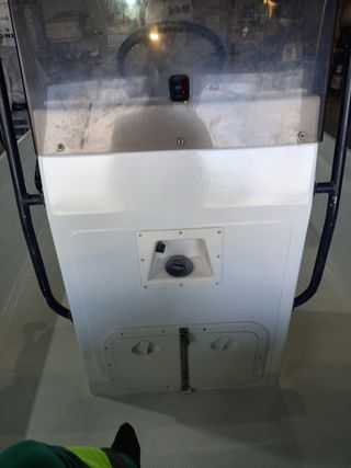 Embarcación, lancha