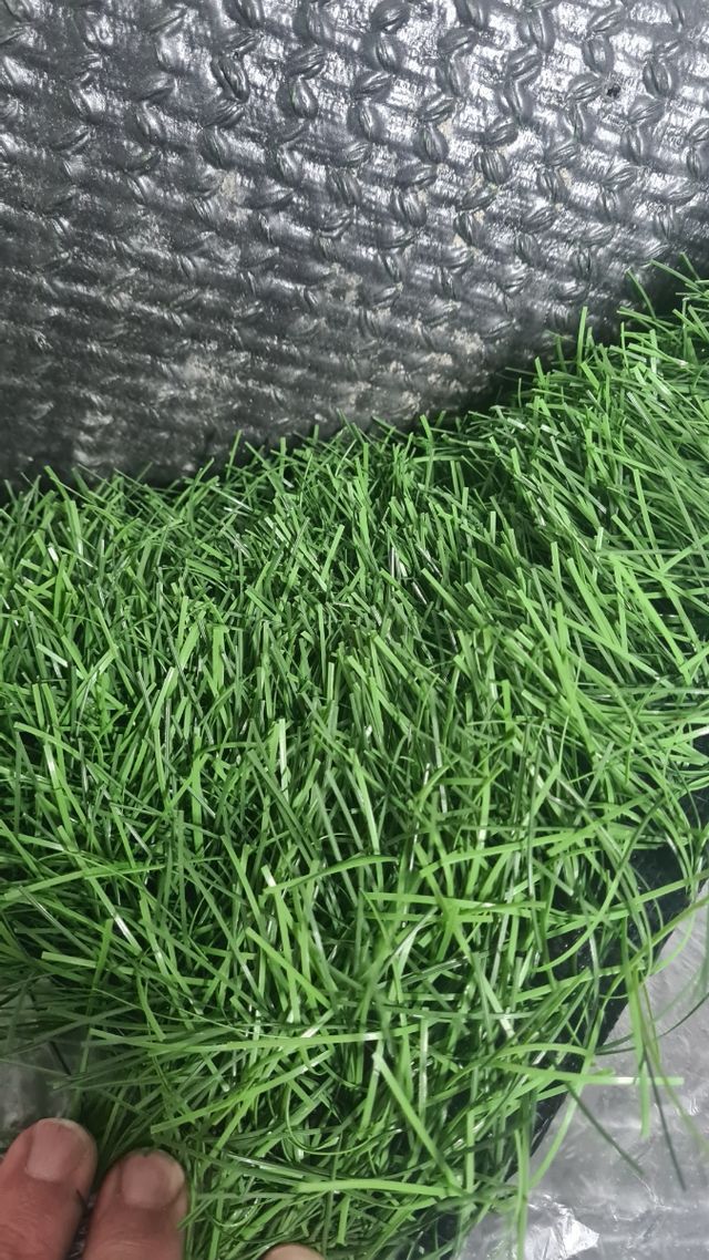 Cesped artificial 40 m2, alta calidad