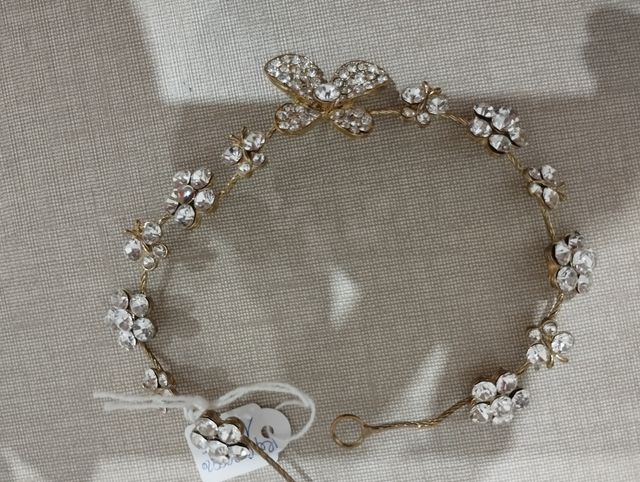 Accesorio pelo para boda o invitada