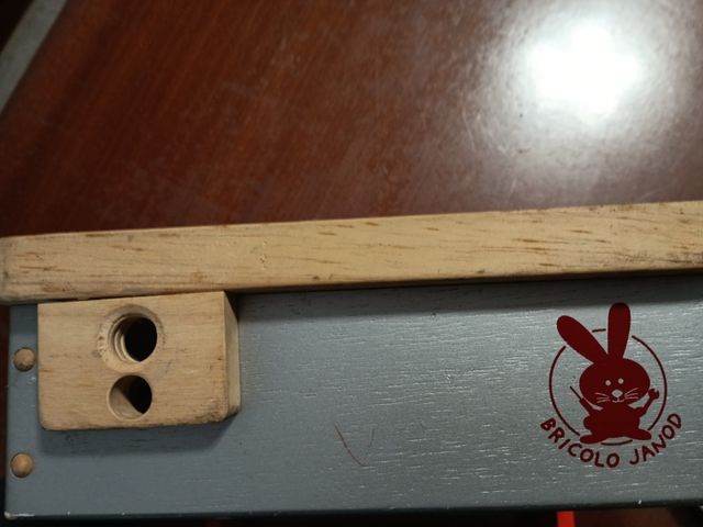 Caja herramientas de madera. Imaginarium