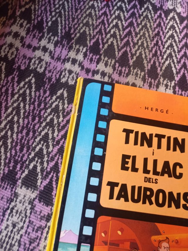 Tintín llac taurons 4a Ed. (catalán)