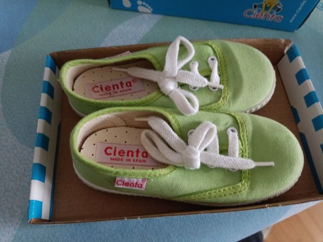 Zapatillas tela loneta cienta talla 25