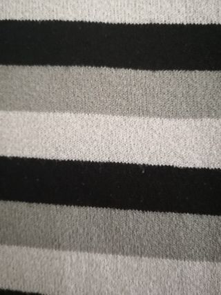 Jersey cuello pico y rayas talla M