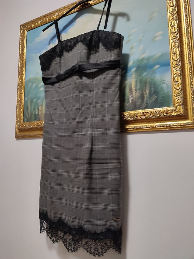 Vestito elegante donna rinascimento