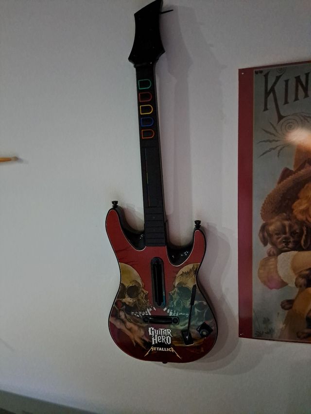 caratula + guitarra Xbox