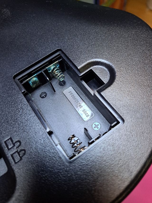 caratula + guitarra Xbox