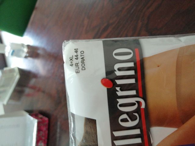 Collant Sanpellegrino. Tg. 4  = XL Dorato.Nuove