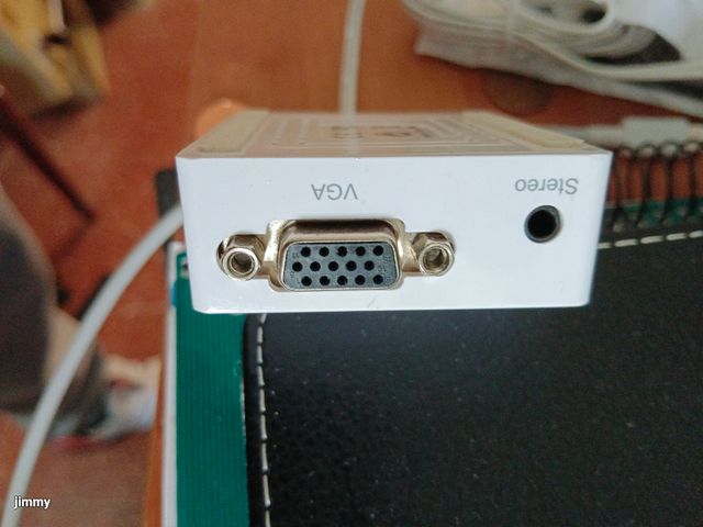 Adaptador VGA a HDMI